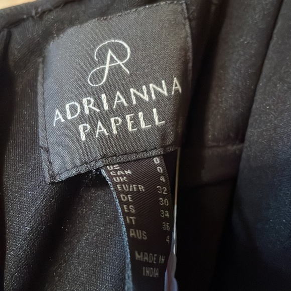 NWT ADRIANNA PAPELL STATEMENT BEADED DRESS SIZE 0 - Picture 4 of 6